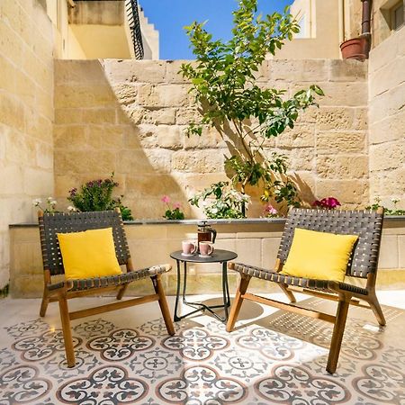 Amazing Art Deco Villa 150M To Sea With Daily Housekeeping Слима Экстерьер фото